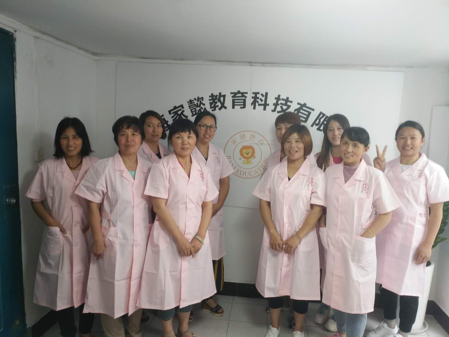 高級育嬰師開課啦！