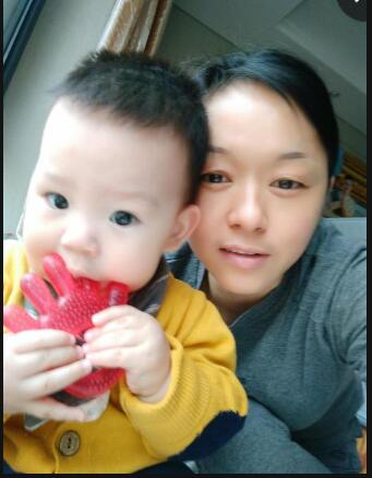 帶寶寶有經(jīng)驗(yàn)的育兒嫂提供